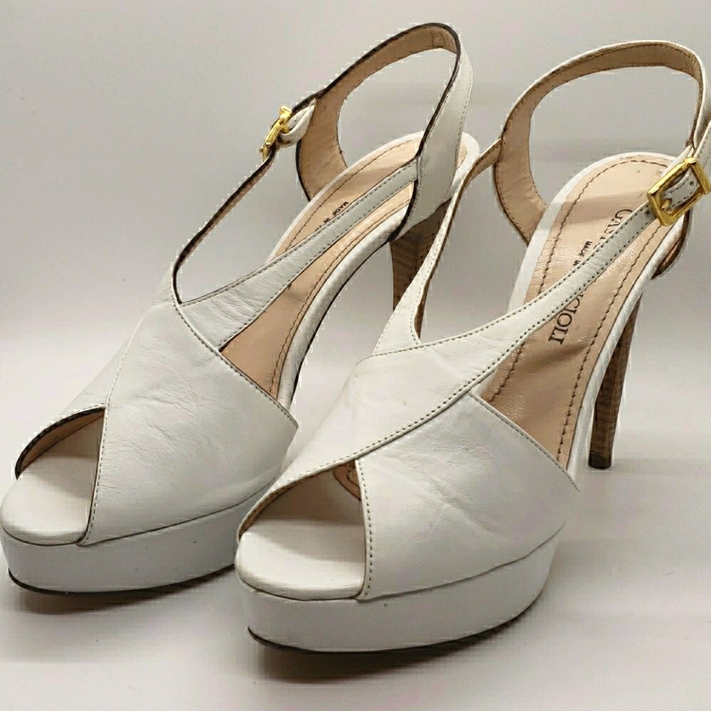 Italian Gastone Lucioli leather platform heels
